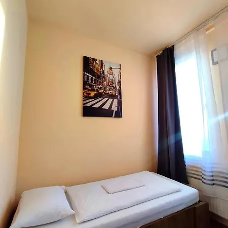 Gabor Panzio Appart hôtel